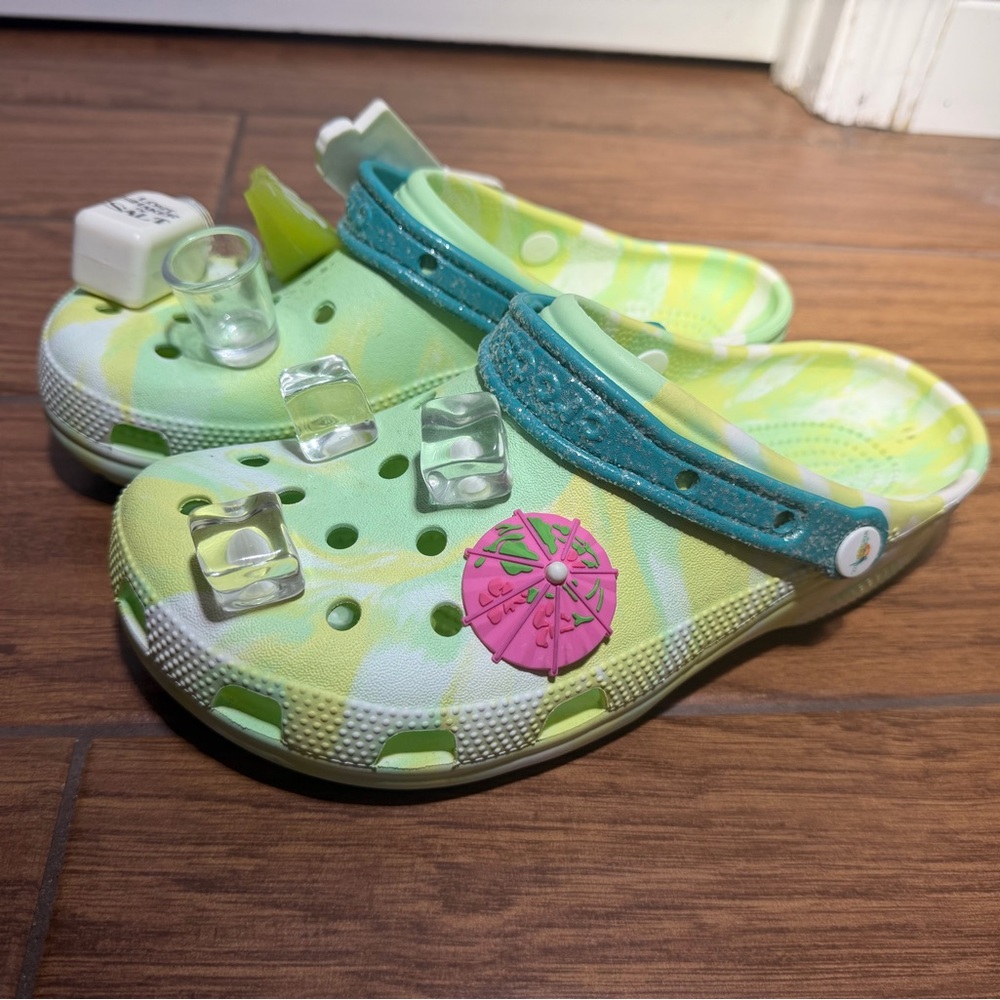 MARGARITAVILLE CROCS Green Tie-Dye with Teal Strap - ALL JIBBITZ men 8/women 10